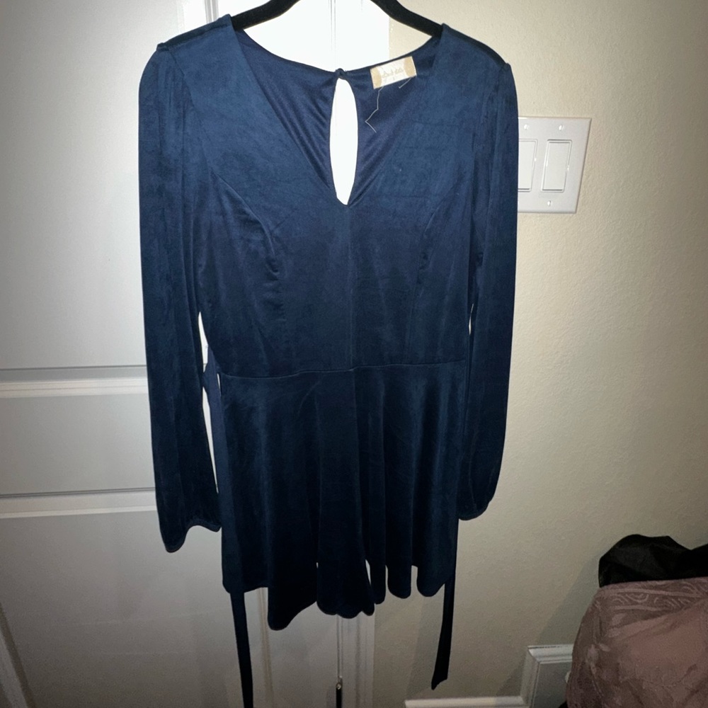 Altar’s State chic side dress